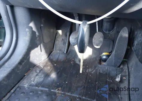 2004 Mini Cooper from USA, damaged, VIN WMWRC334X4TC52096